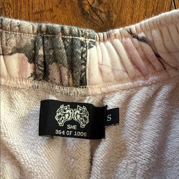 New Darc Sport Pink Camo - Picture 3 of 6